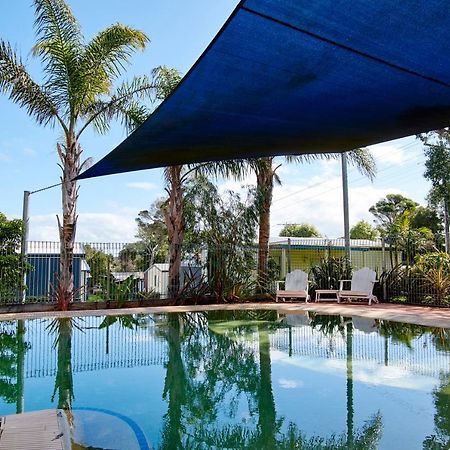カウズ Amaroo Parkモーテル エクステリア 写真